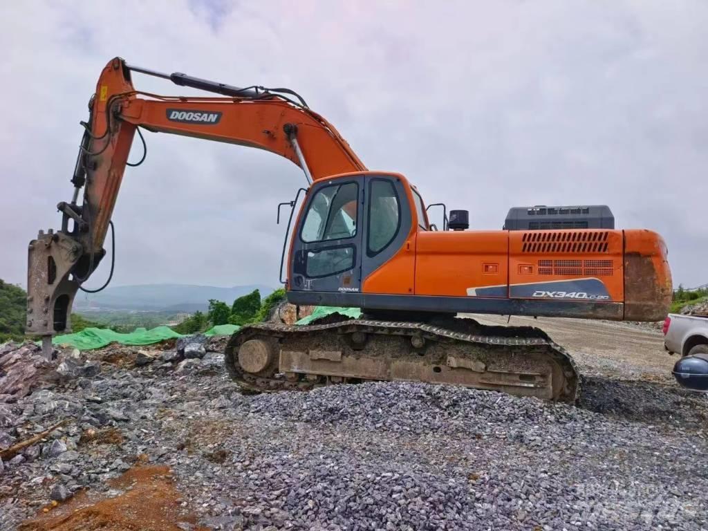 Doosan DX 340 Bagri goseničarji