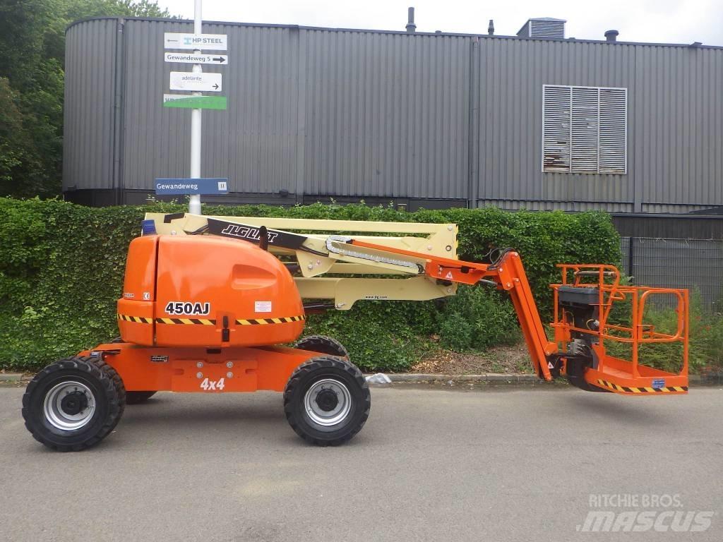 JLG 450AJ Zglobne dvižne ploščadi