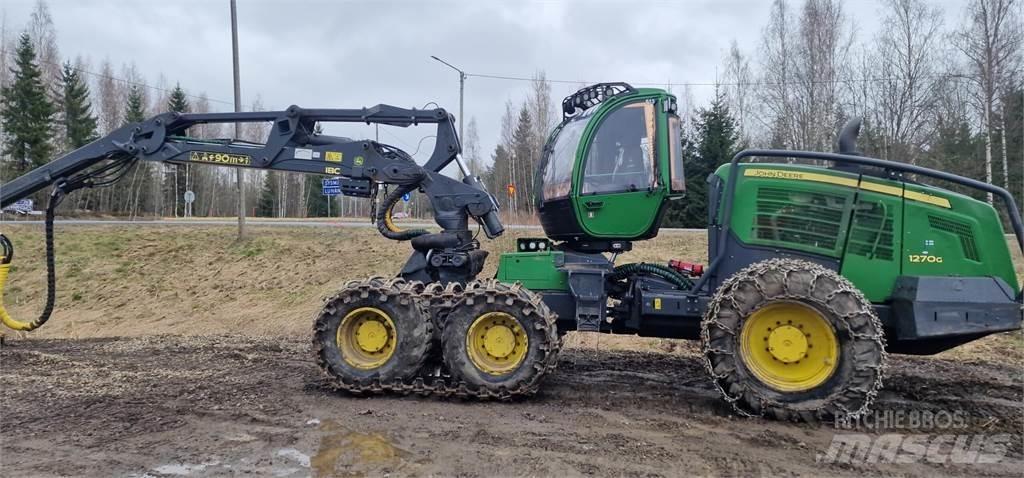 John Deere 1270G Harvesterji