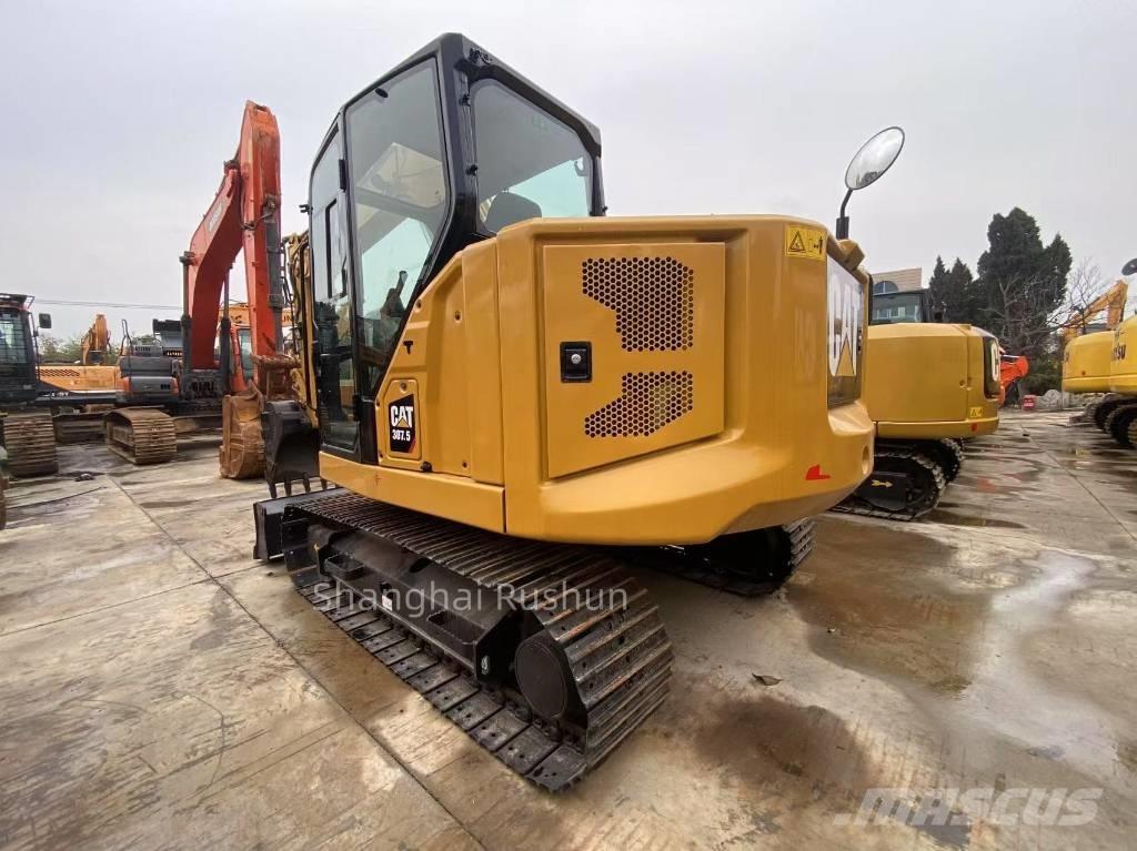CAT 307,5 Midi bagri 7t – 12t