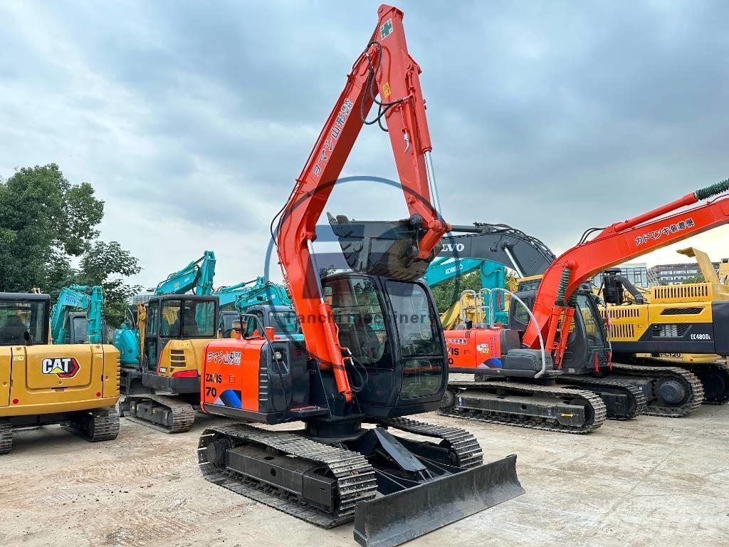 Hitachi ZX 70 Mini bagri <7t