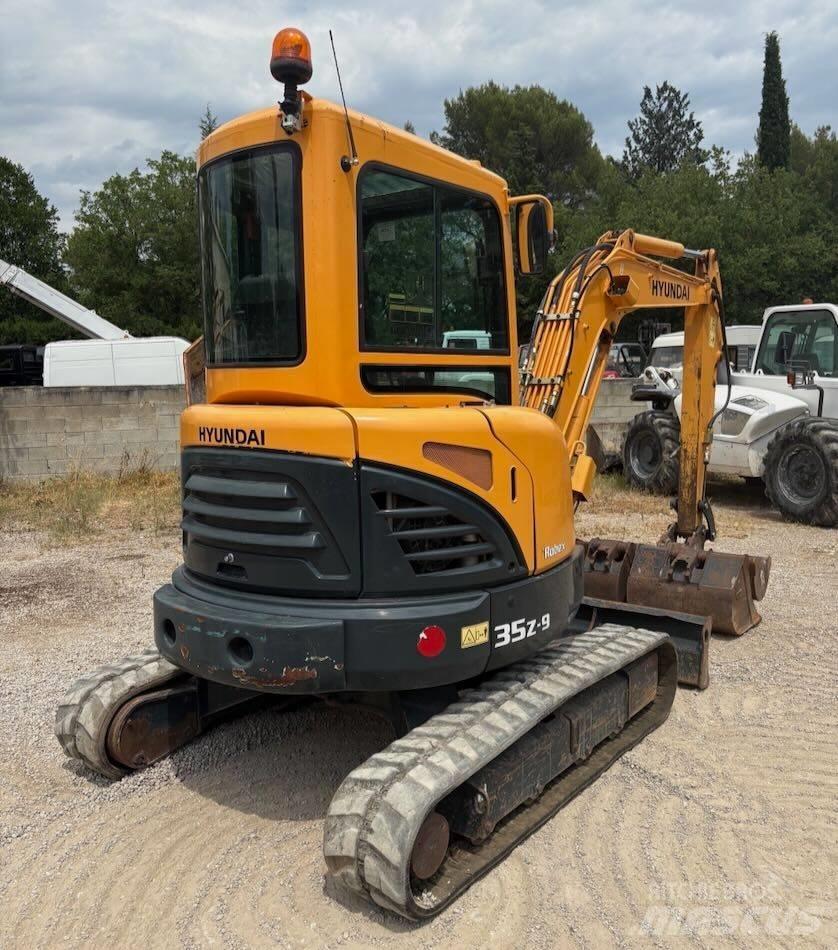 Hyundai R35Z-9 Mini bagri <7t