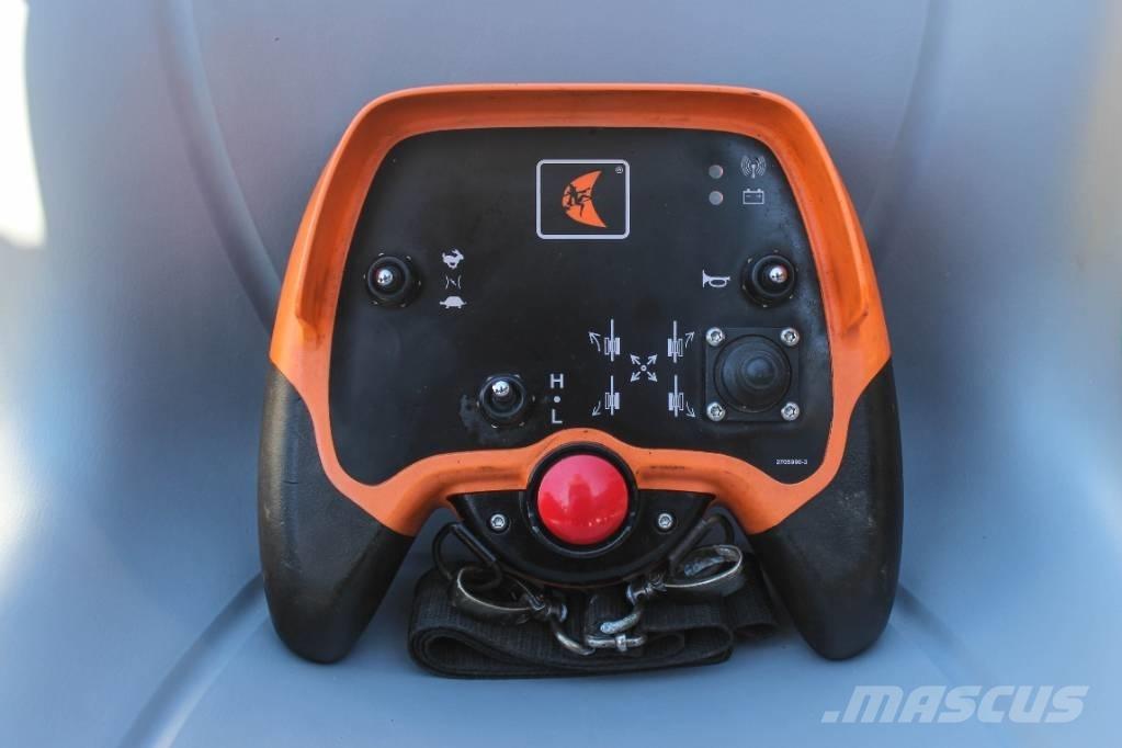 Ditch Witch JT30AT Oprema za vodoravno smerno vrtanje