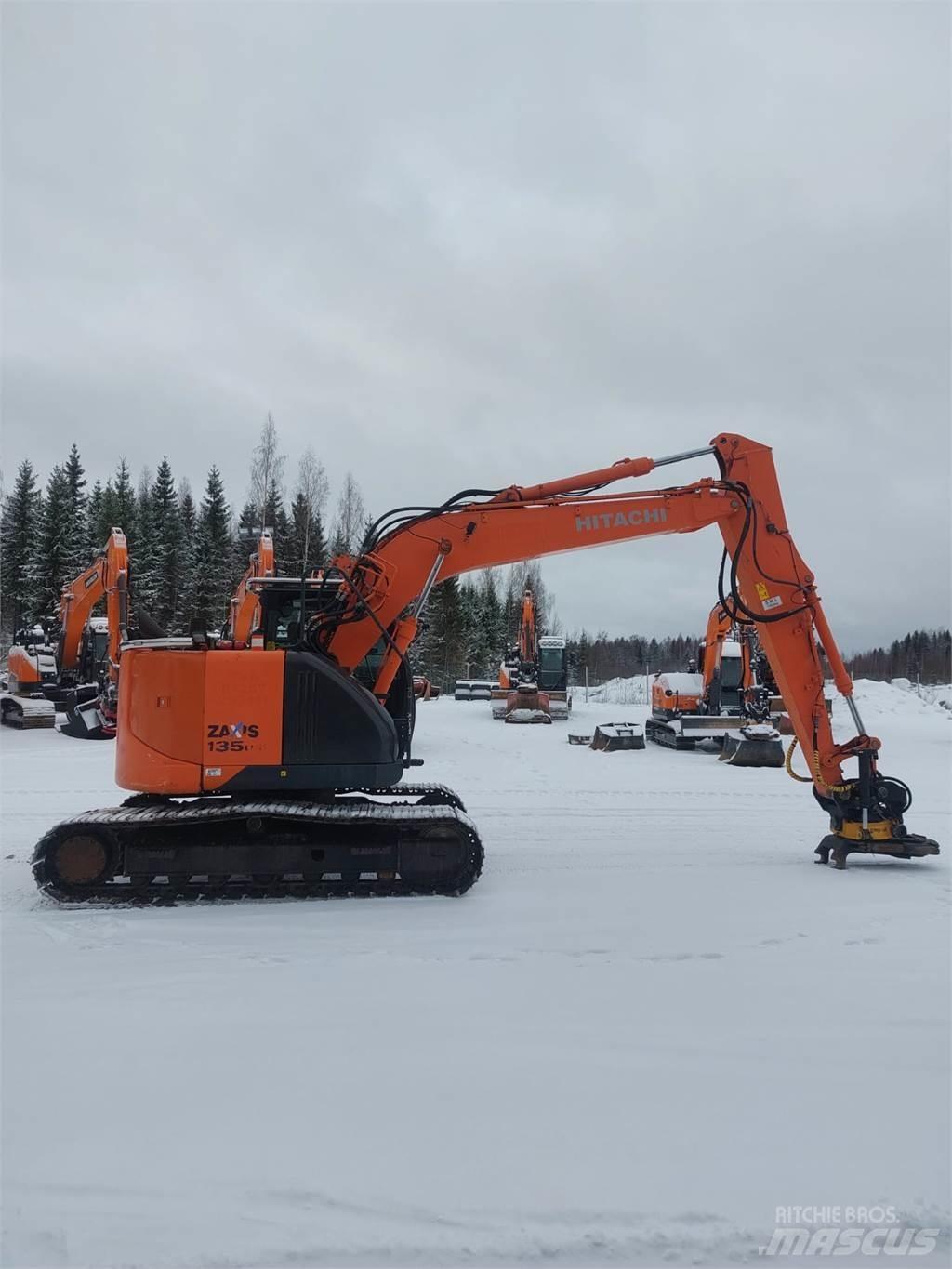 Hitachi ZX135US-5B Bagri goseničarji