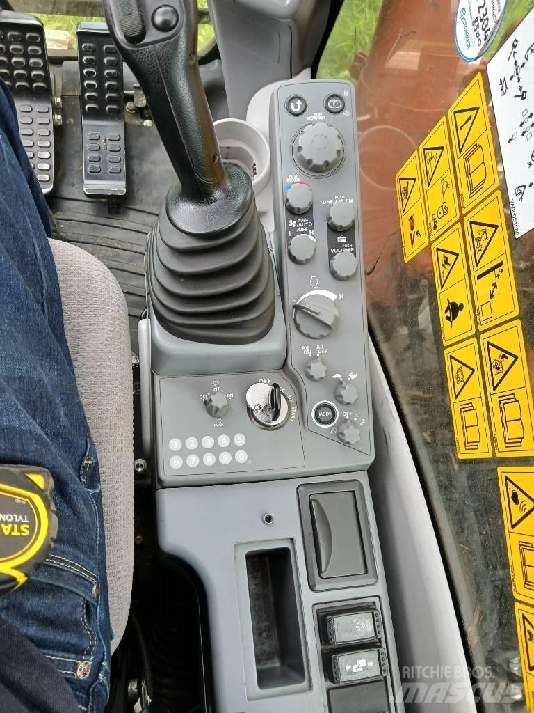 Hitachi ZX 135 US-6 Bagri goseničarji
