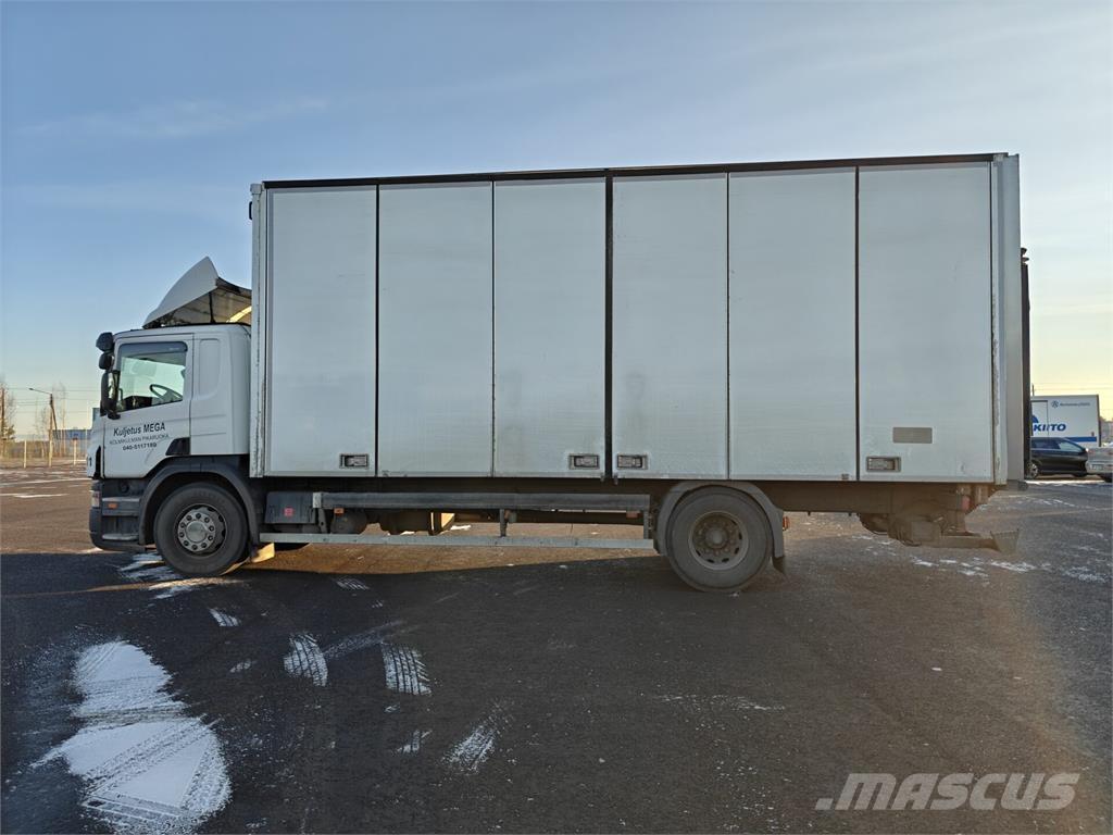 Scania P320 Tovornjaki zabojniki
