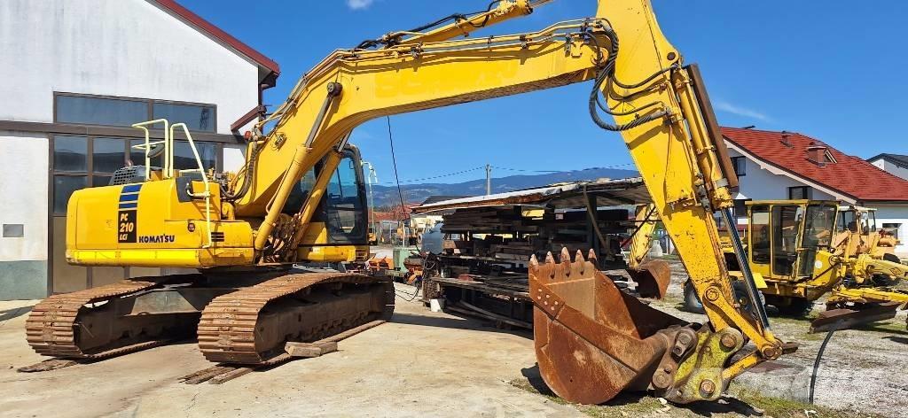 Komatsu PC 210 Bagri goseničarji