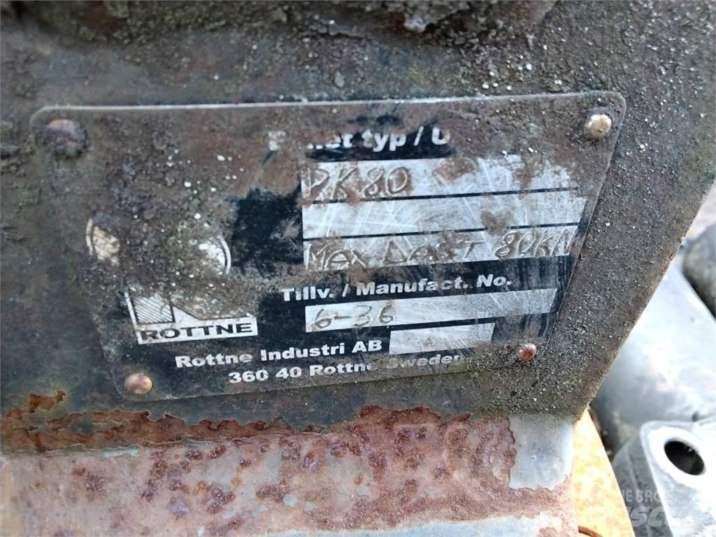 Rottne RK80 Žerjavi za debla