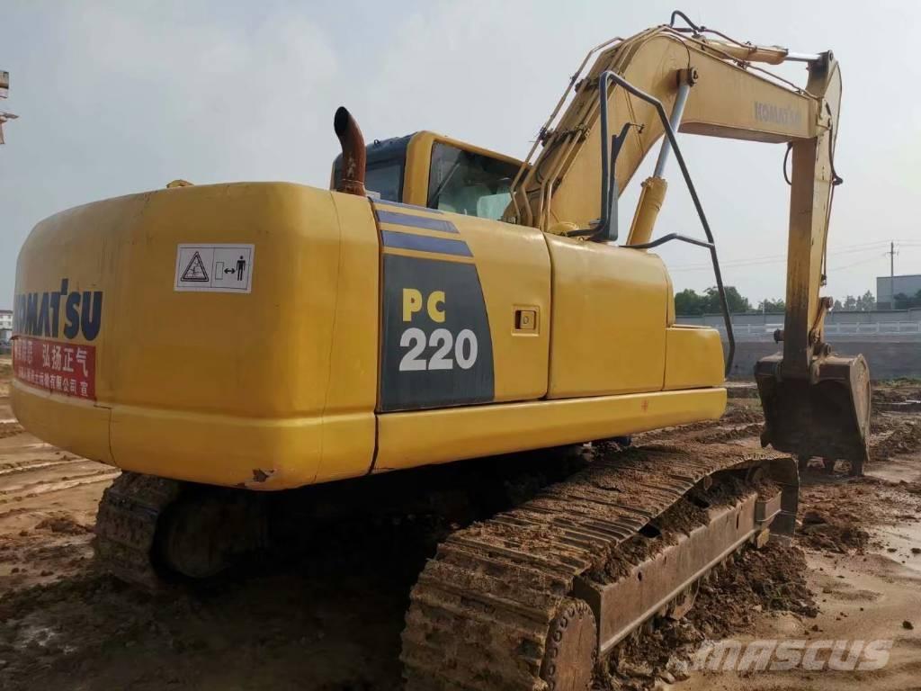 Komatsu PC 220-8 Bagri goseničarji