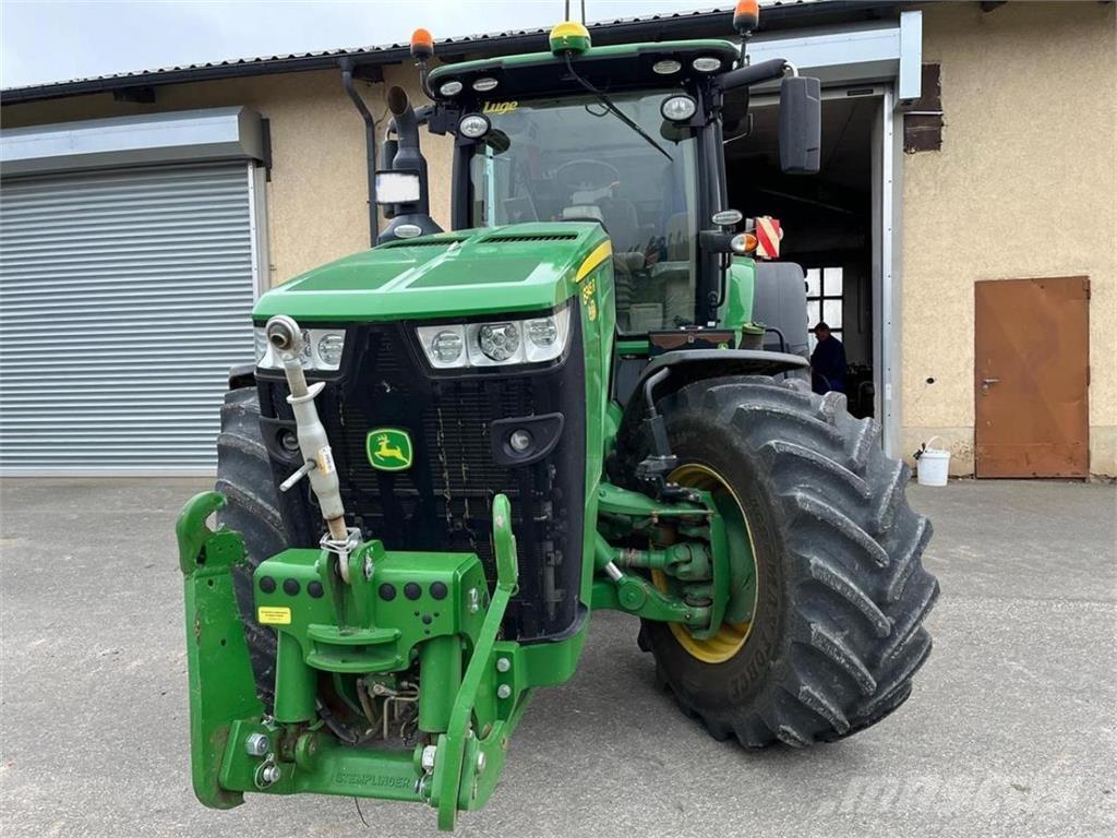 John Deere 8345R Traktorji