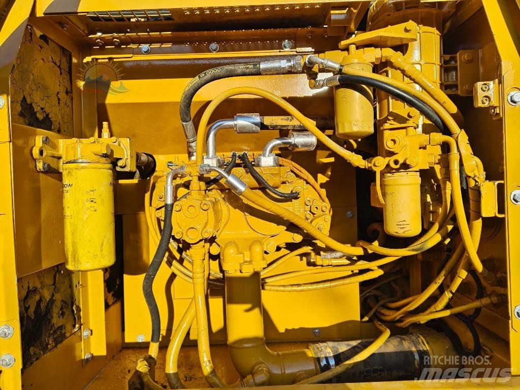 CAT 325 C Bagri goseničarji