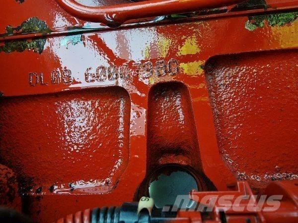 Doosan DL08 Motorji