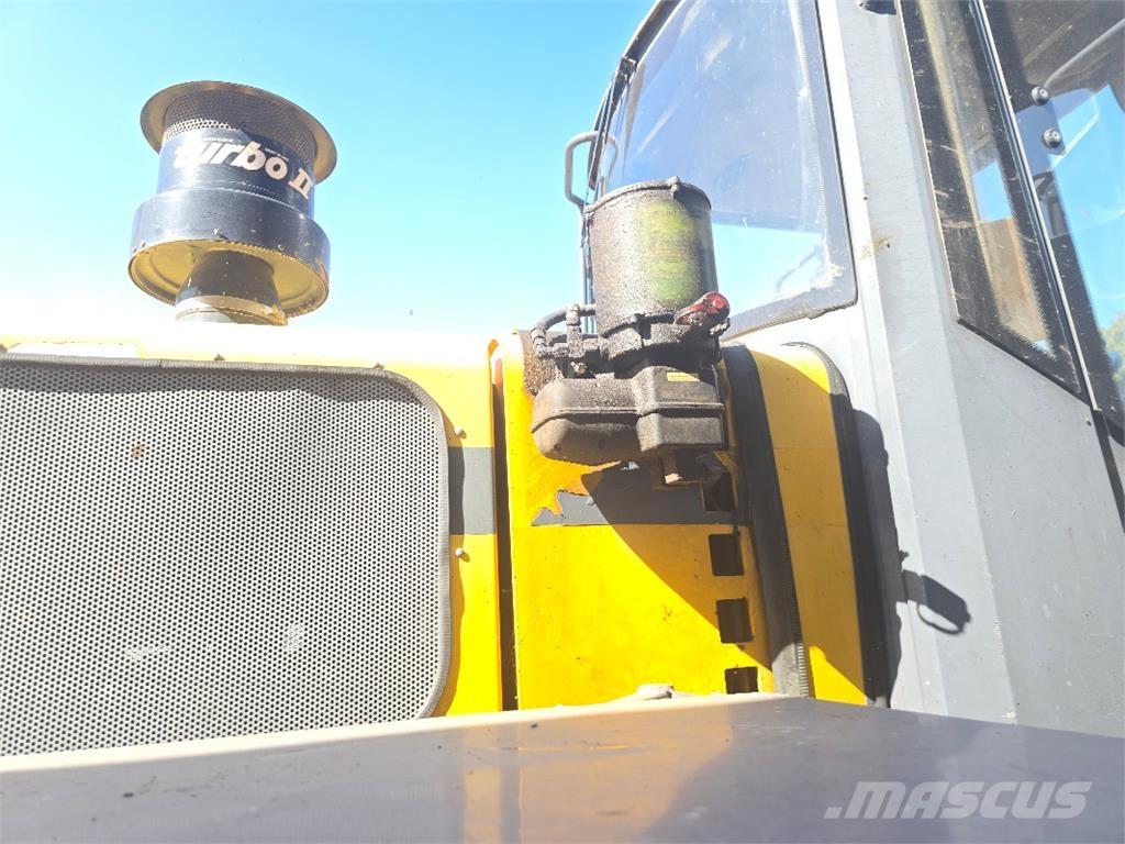 Furukawa 345 II Kolesni nakladalci