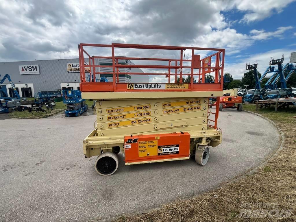 JLG Liftlux 180-12 Škarjaste dvižne ploščadi