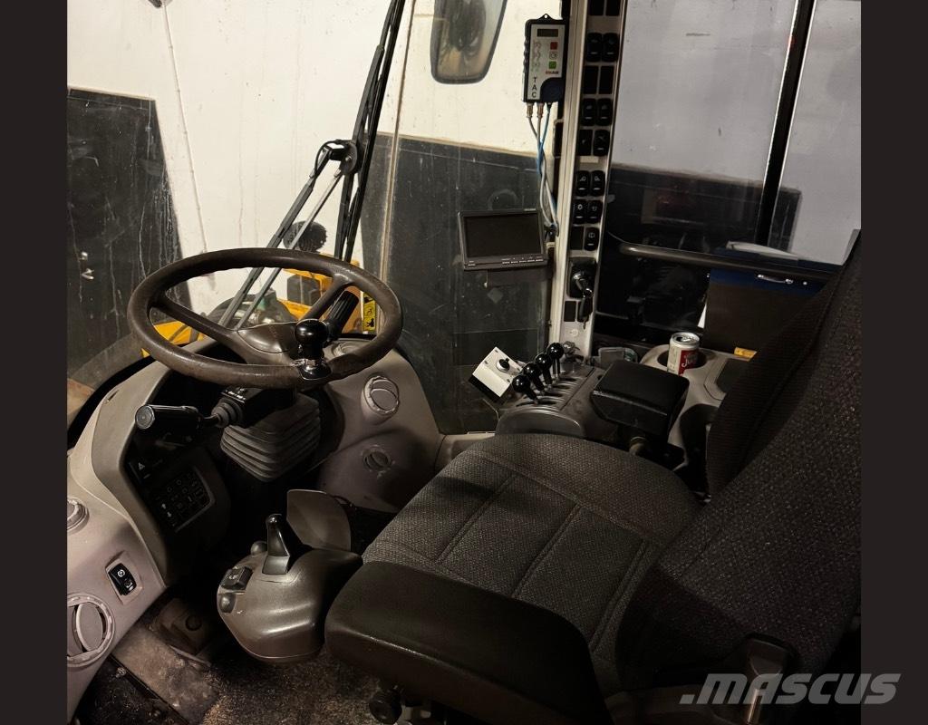 Volvo L70F Kolesni nakladalci