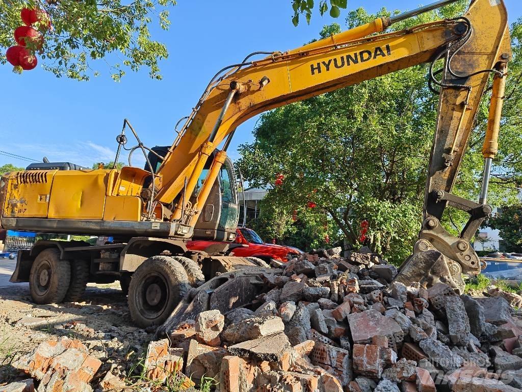Hyundai Robex 210w-7 Bagri na kolesih