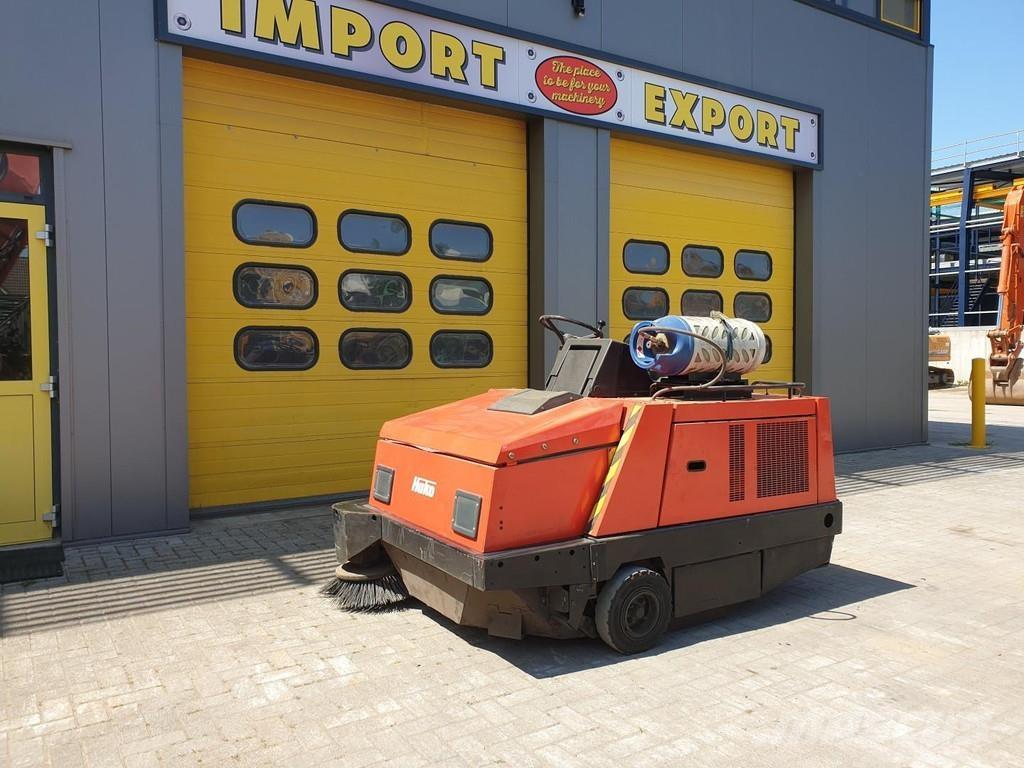 Hako Jonas 1700 Cestni pometači