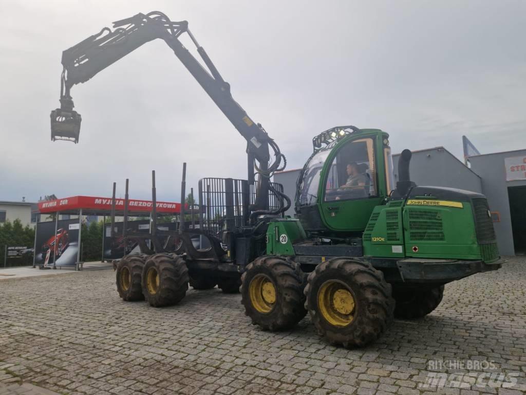 John Deere 1210 E Forwarderji