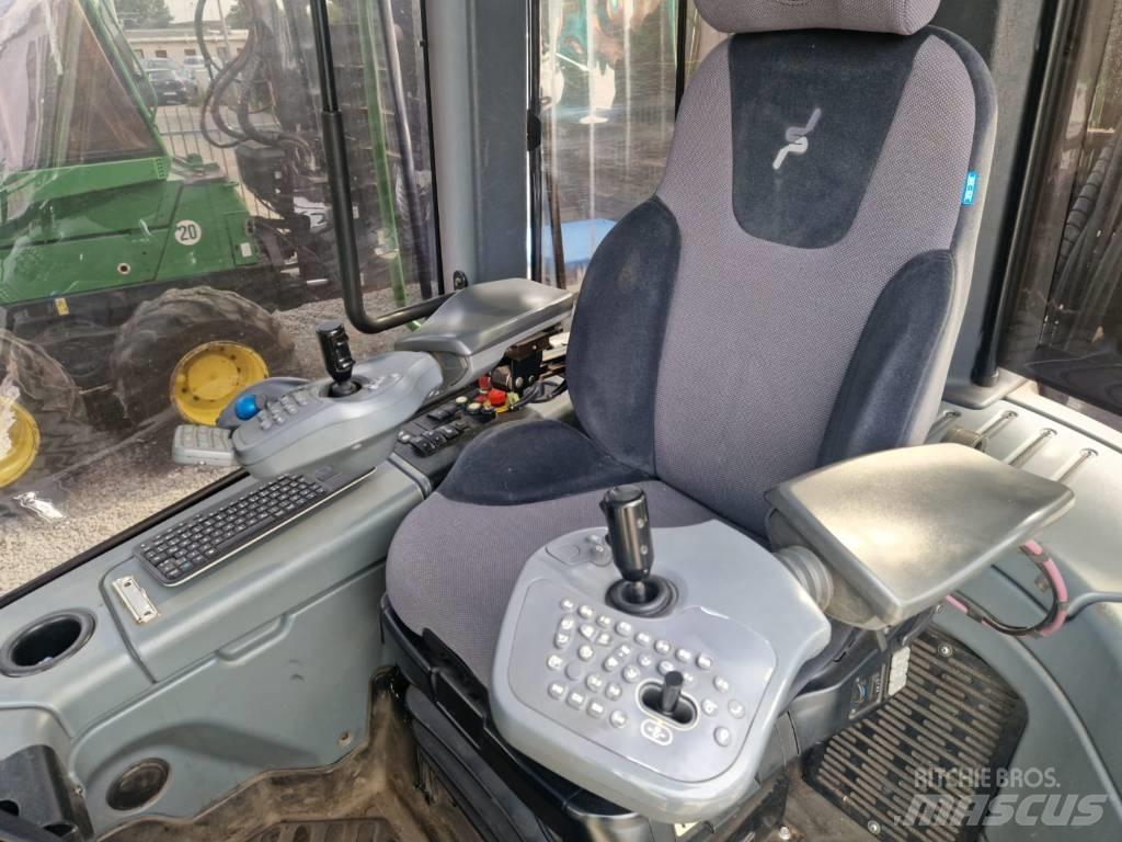 John Deere 1210 E Forwarderji