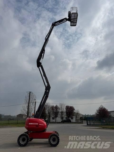 Manitou 160 ATJ Zglobne dvižne ploščadi