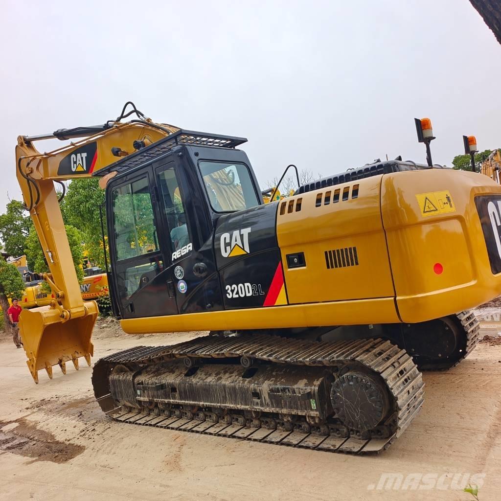 CAT 320 D2L Bagri goseničarji