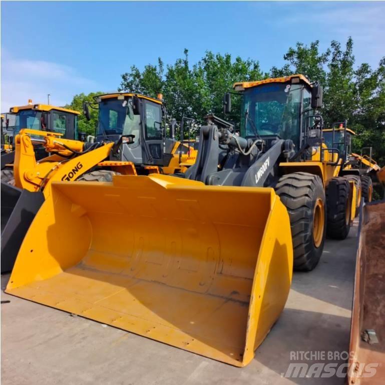 XCMG LW 600 FV Kolesni nakladalci