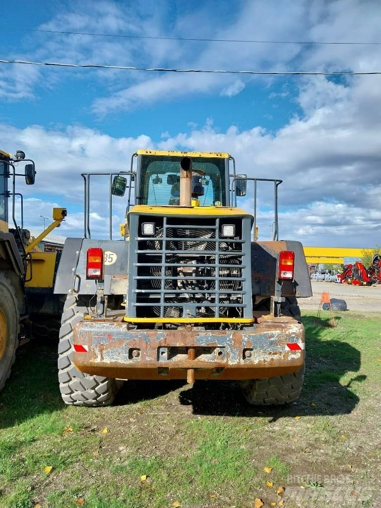 Komatsu WA 380-6 Kolesni nakladalci