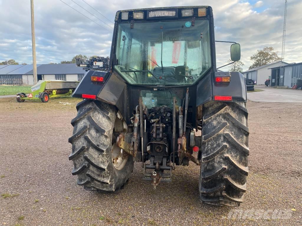 Valmet 8100 GOS Traktorji