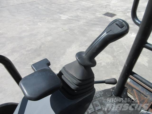 CAT 303 E CR Mini bagri <7t