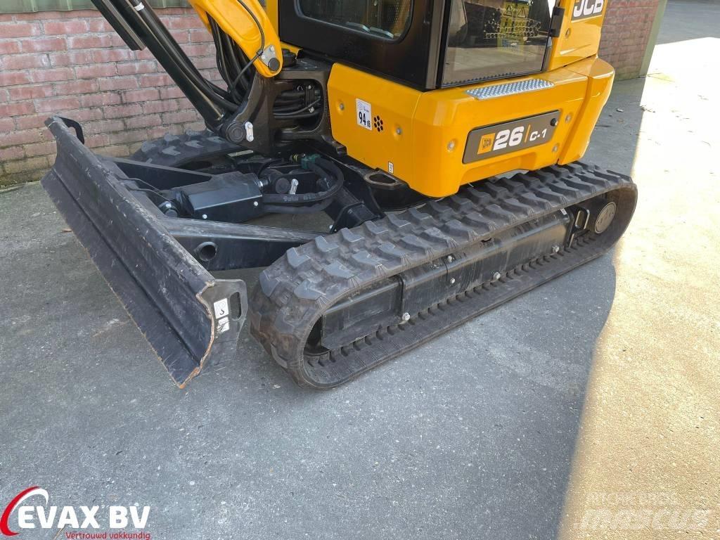 JCB 26 C-1 Mini bagri <7t
