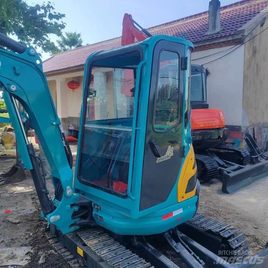 Kubota U 20 Mini bagri <7t