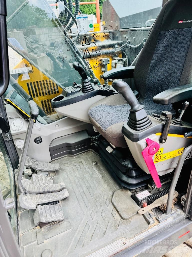 Volvo ECR 145 E Bagri goseničarji