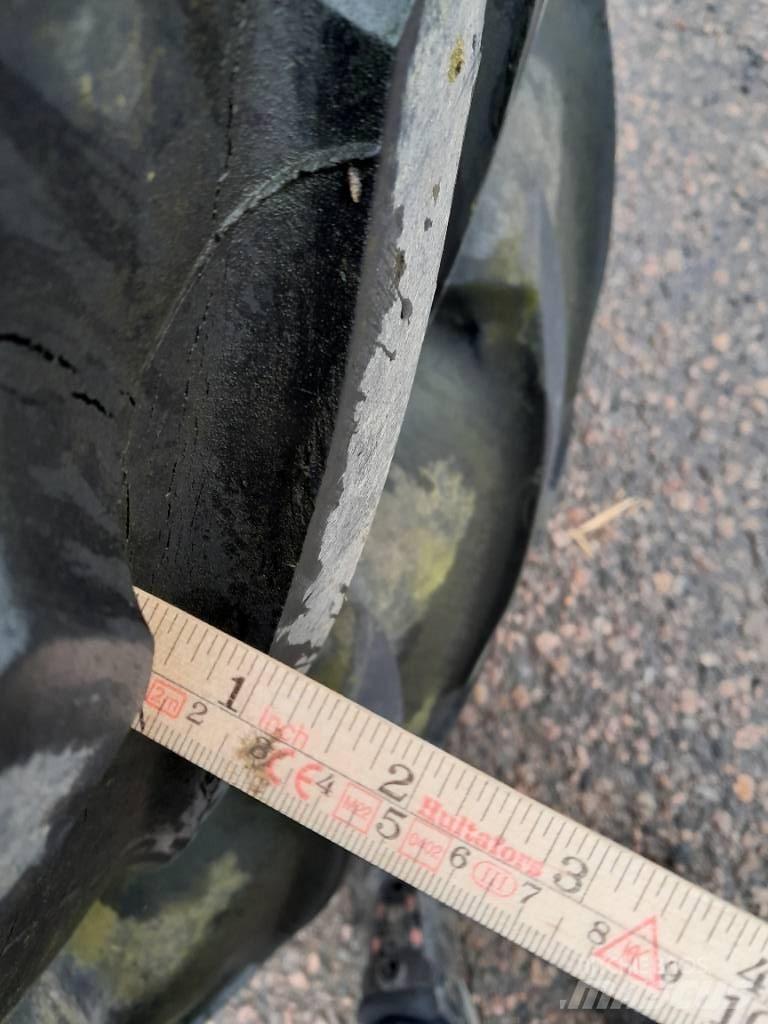 Michelin 540/65R38 Gume, kolesa in platišča