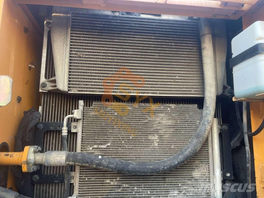 Hyundai Robex 225 Bagri goseničarji