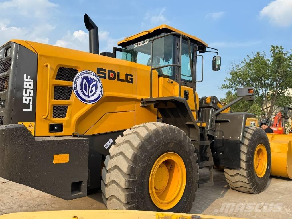 SDLG 958F Kolesni nakladalci