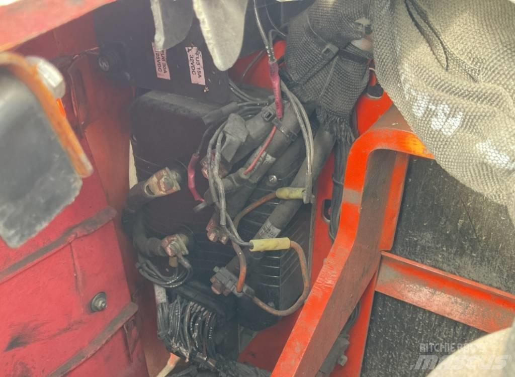 Toyota 8TB50 Vlečna vozila