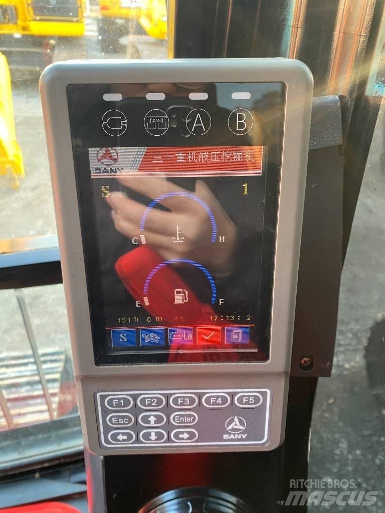 Sany 215C Bagri goseničarji