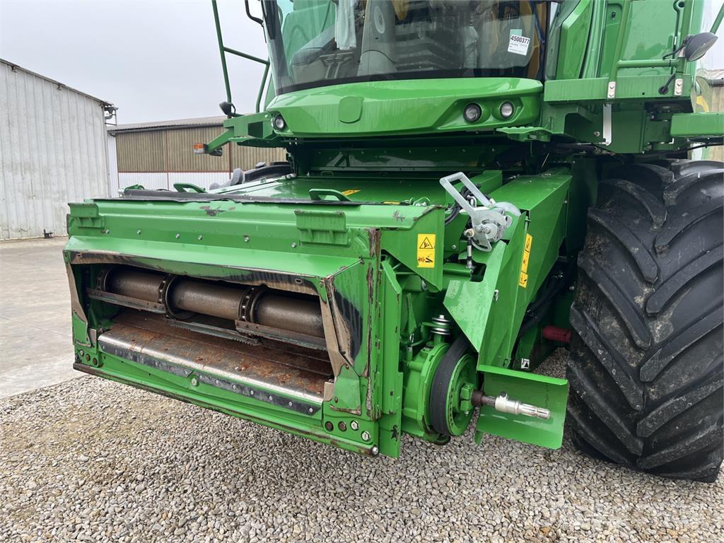 John Deere T670i Kombajni