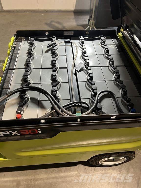  ACTIE - CLARK EPX30i Električni viličarji