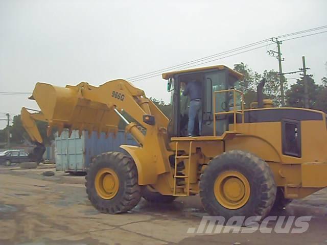 CAT 966 G Kolesni nakladalci