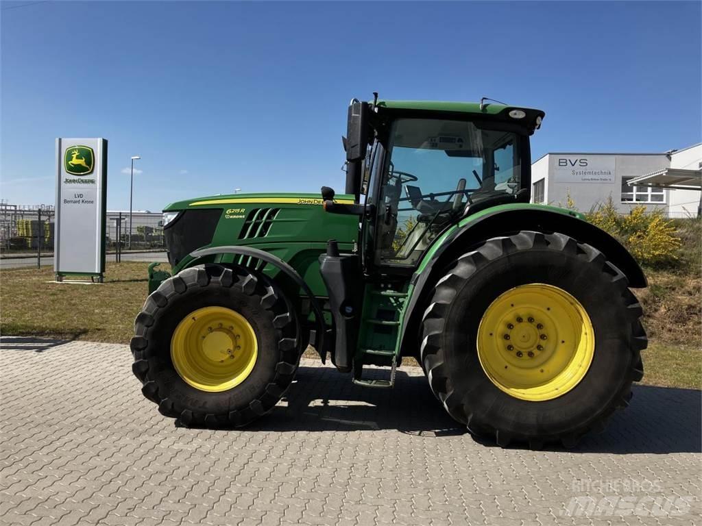 John Deere 6215R Traktorji