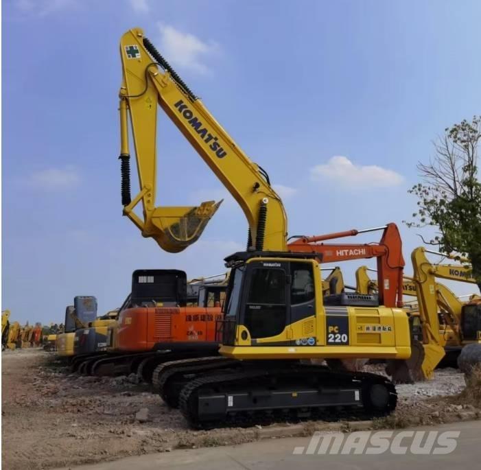 Komatsu PC220-8 Bagri goseničarji