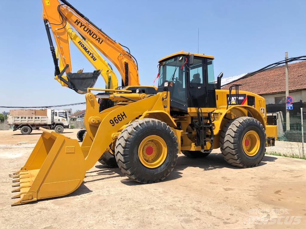 CAT 966H Kolesni nakladalci