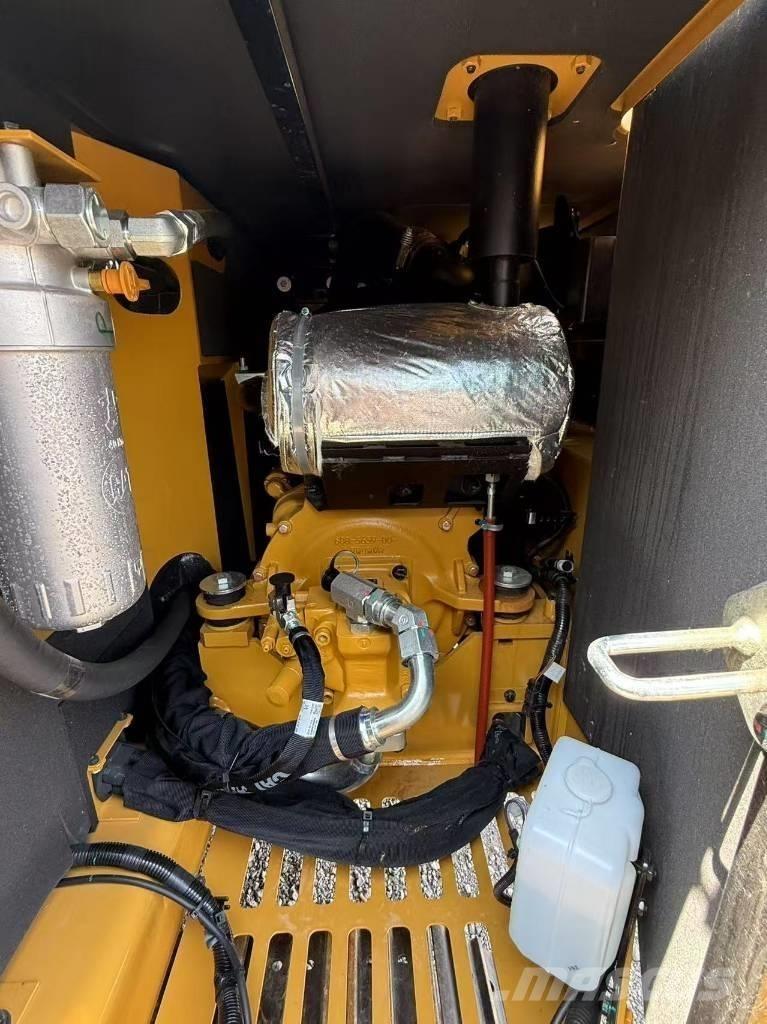 CAT 305.5 Mini bagri <7t