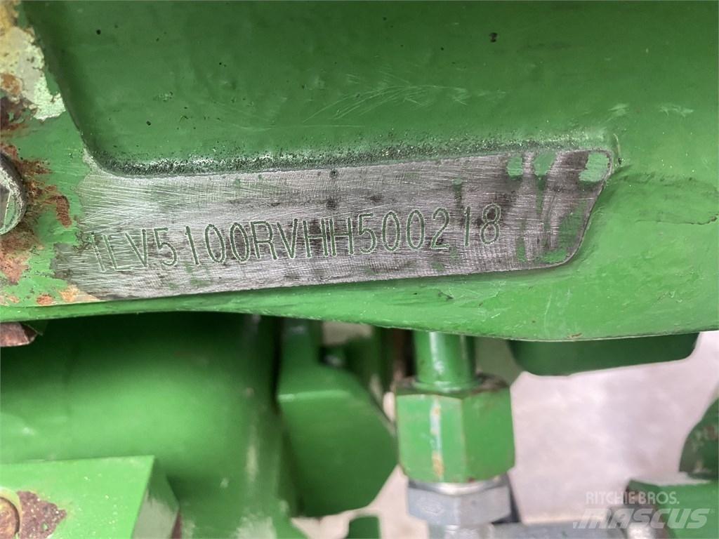 John Deere 5100 R Traktorji