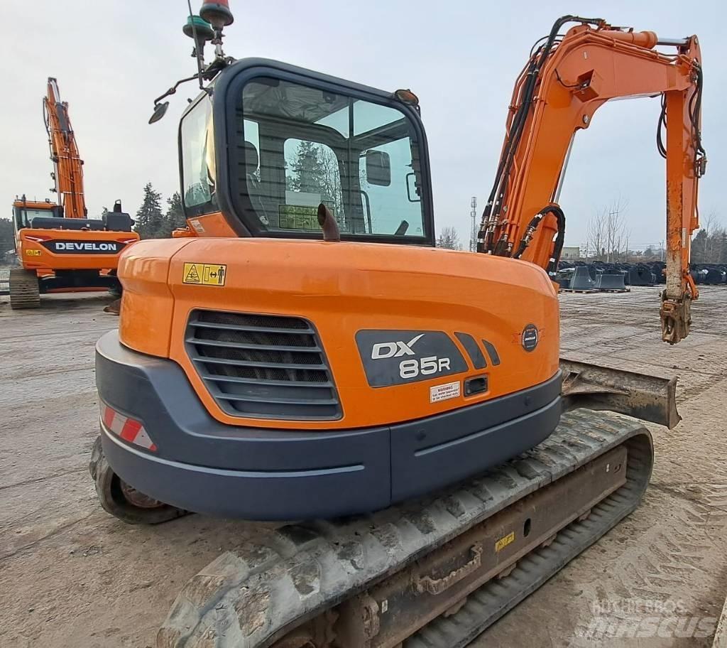 Doosan DX 85 R-3 Midi bagri 7t – 12t