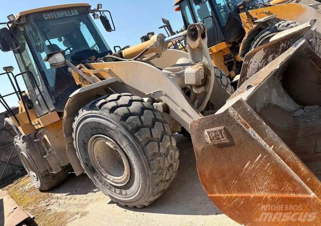 CAT 950H Kolesni nakladalci