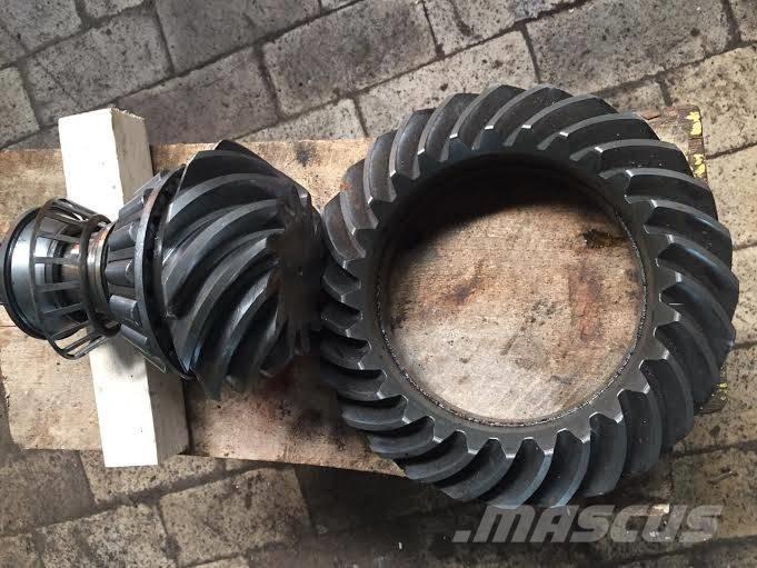  Pair of two GEARS Podvozje in vzmetenje