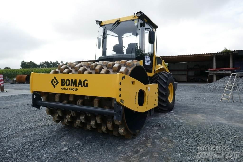 Bomag BW 213 PDH-5 Kompaktorji tal