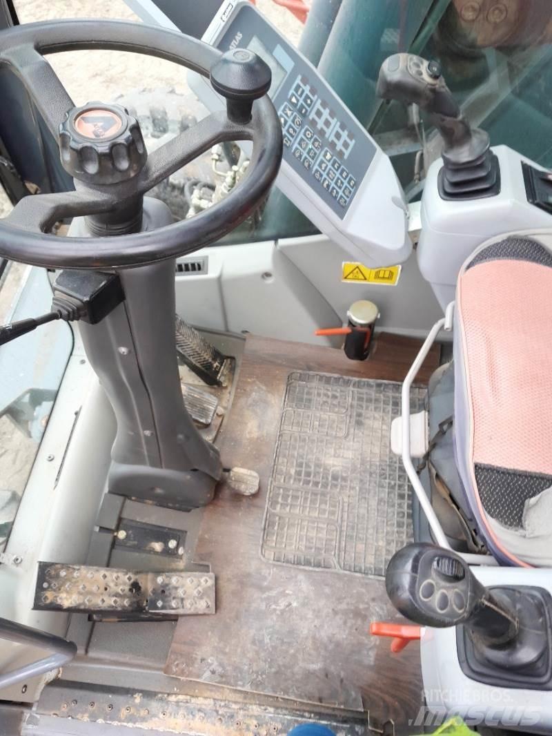 Atlas 160W Bagri na kolesih